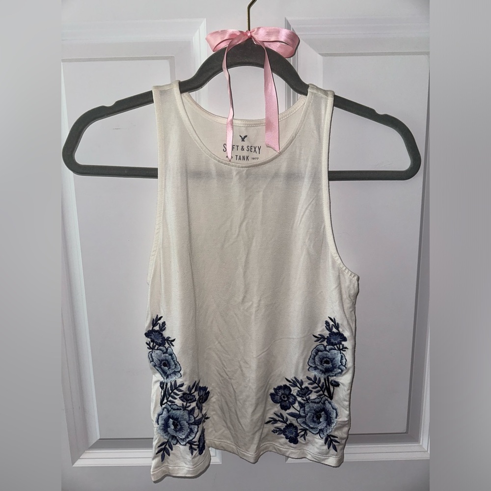 American Eagle Soft & Sexy Flower Tank